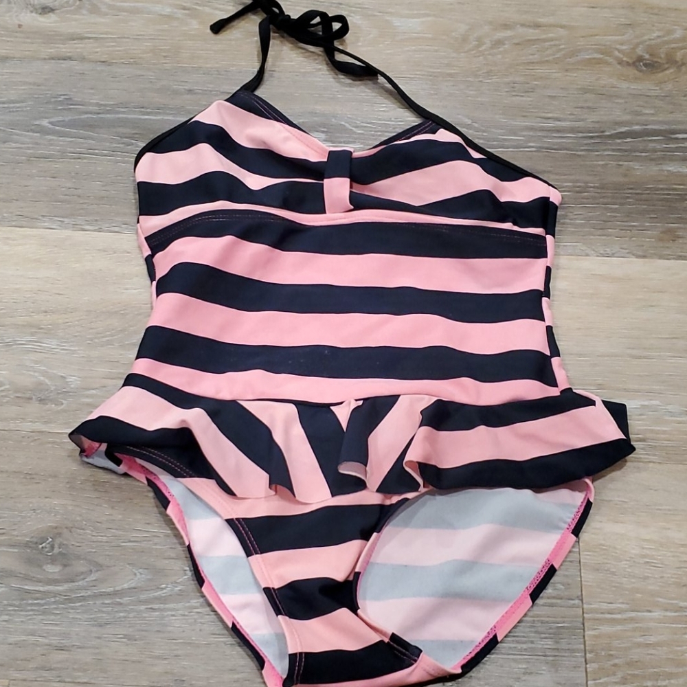 YMI girls 7/8 swimsuit